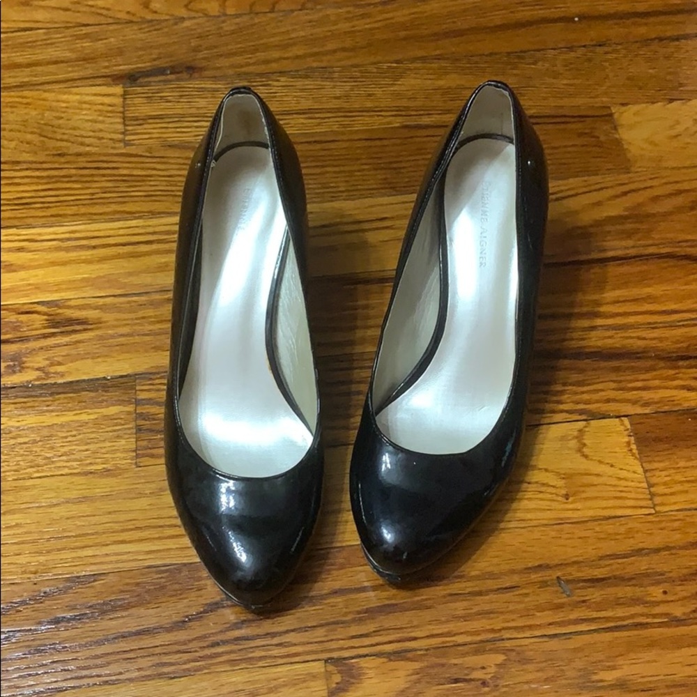 Black heels sz8